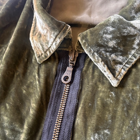 Soft Surroundings Olive Green Velvet Zip-up - Picture 3 of 10